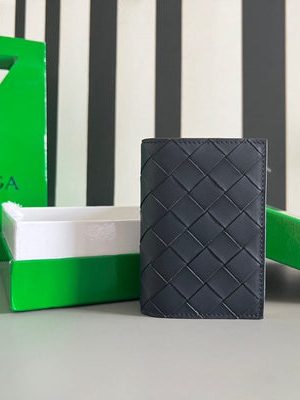 BV CARD HOLDER