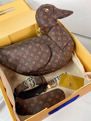 LV BAG (M45990)