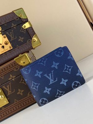 LV WALLET