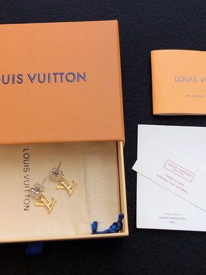 LV EARRINGS