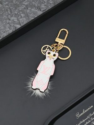 LV KEYCHAIN