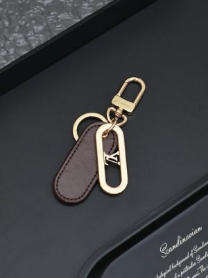 LV KEYCHAIN