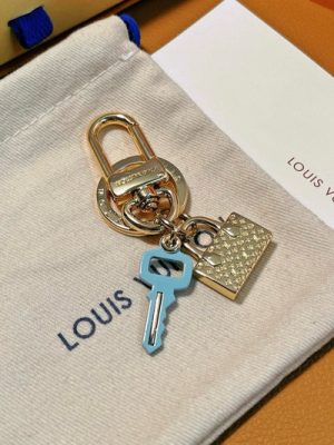 LV KEYCHAIN