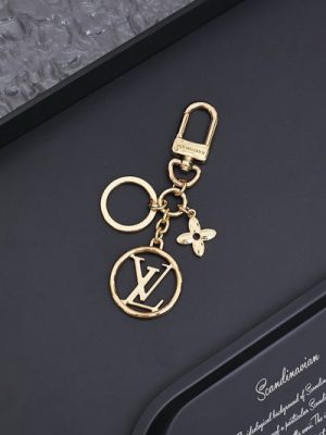 LV KEYCHAIN