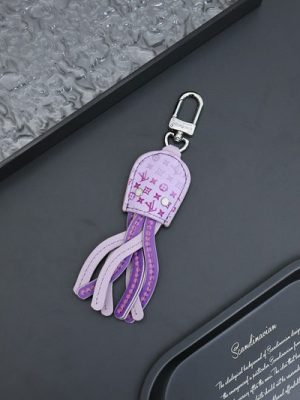 LV KEYCHAIN