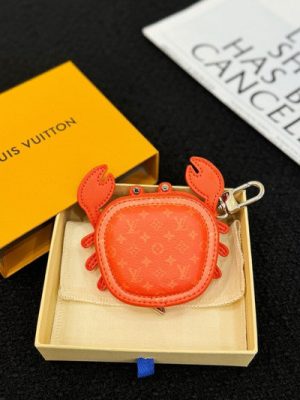 LV KEYCHAIN