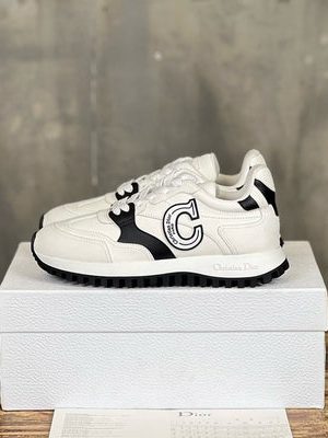 DIOR SNEAKER