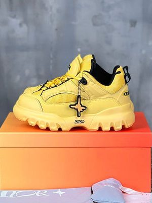 DIOR SNEAKER