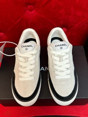CHANEL SNEAKER