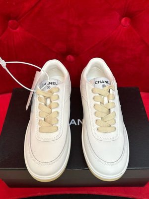 CHANEL SNEAKER