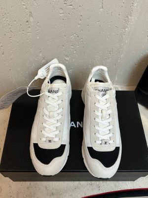 CHANEL SNEAKER