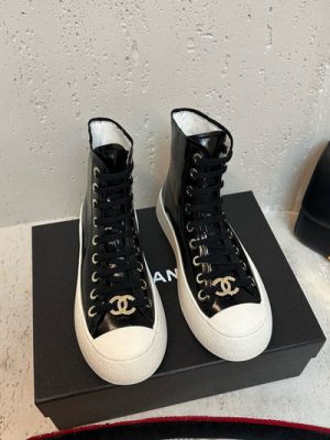 CHANEL SNEAKER