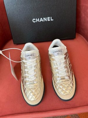 CHANEL SNEAKER