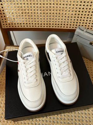 CHANEL SNEAKER