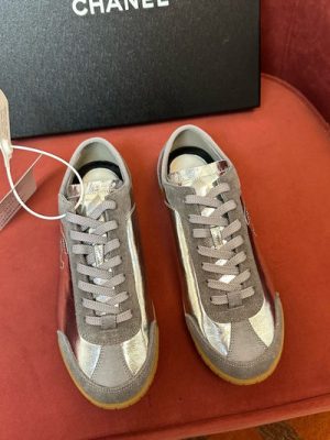 CHANEL SNEAKER