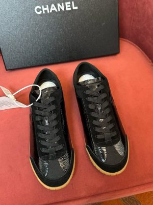 CHANEL SNEAKER