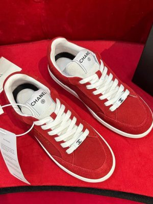 CHANEL SNEAKER