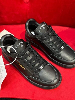 CHANEL SNEAKER