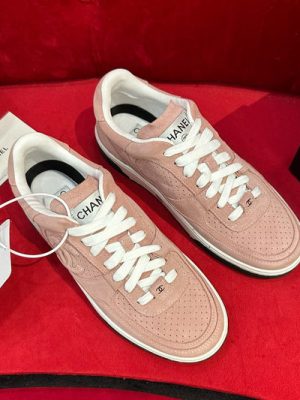 CHANEL SNEAKER