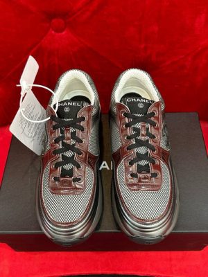 CHANEL SNEAKER