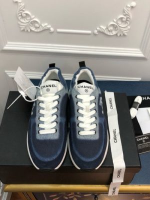 CHANEL SNEAKER