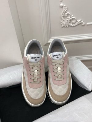 CHANEL SNEAKER