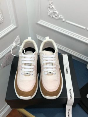 CHANEL SNEAKER