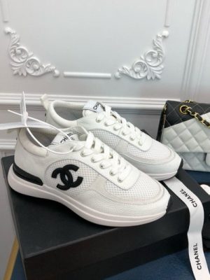 CHANEL SNEAKER