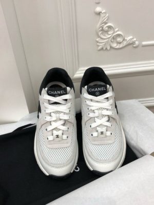 CHANEL SNEAKER