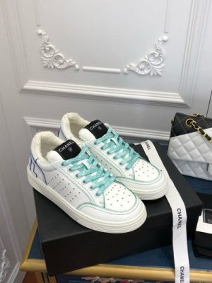 CHANEL SNEAKER