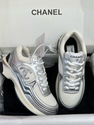 CHANEL SNEAKER