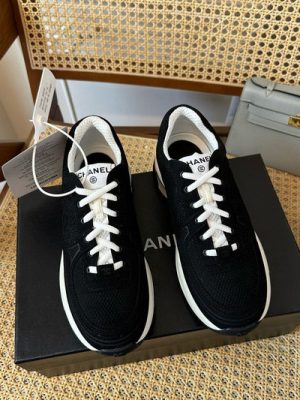 CHANEL SNEAKER