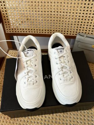 CHANEL SNEAKER