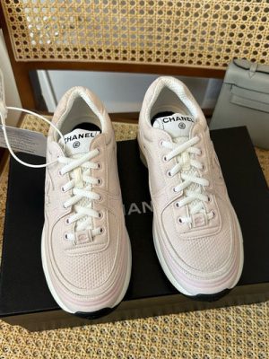 CHANEL SNEAKER
