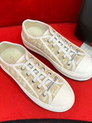 DIOR SNEAKER