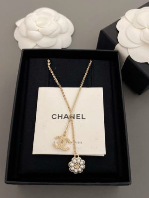 CHANEL NECKLACE