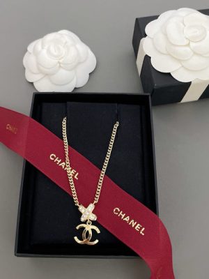 CHANEL NECKLACE