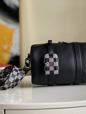 LV BAG (M57147)