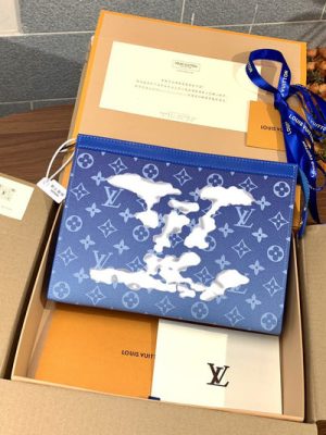 LV CLUTCH