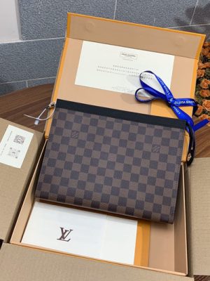 LV CLUTCH