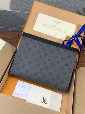 LV CLUTCH