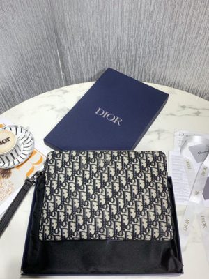DIOR CLUTCH