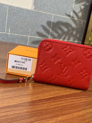 LV WALLET