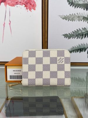 LV WALLET