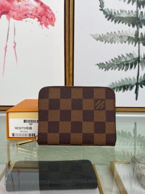 LV WALLET