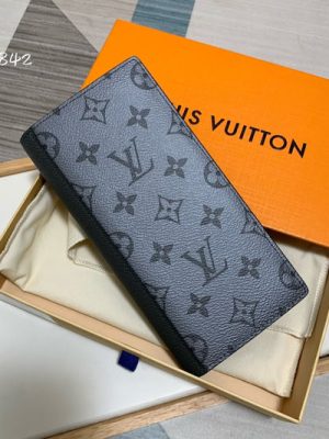 LV WALLET