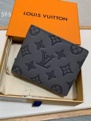 LV WALLET