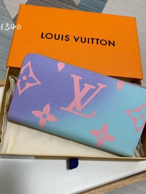 LV WALLET