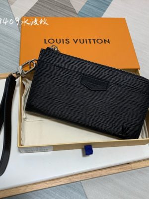 LV WALLET