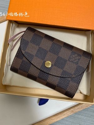 LV WALLET